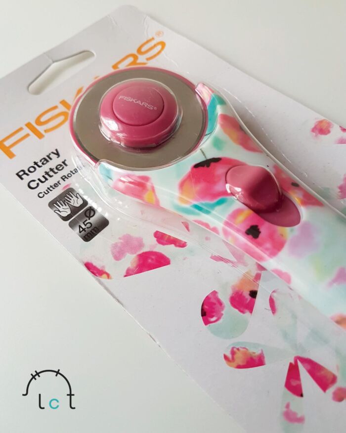cutter-fiskars-inspiration-flower-La-Cuesta-Merceria-online2